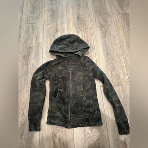 Lululemon full zip up camo hooded jacket.